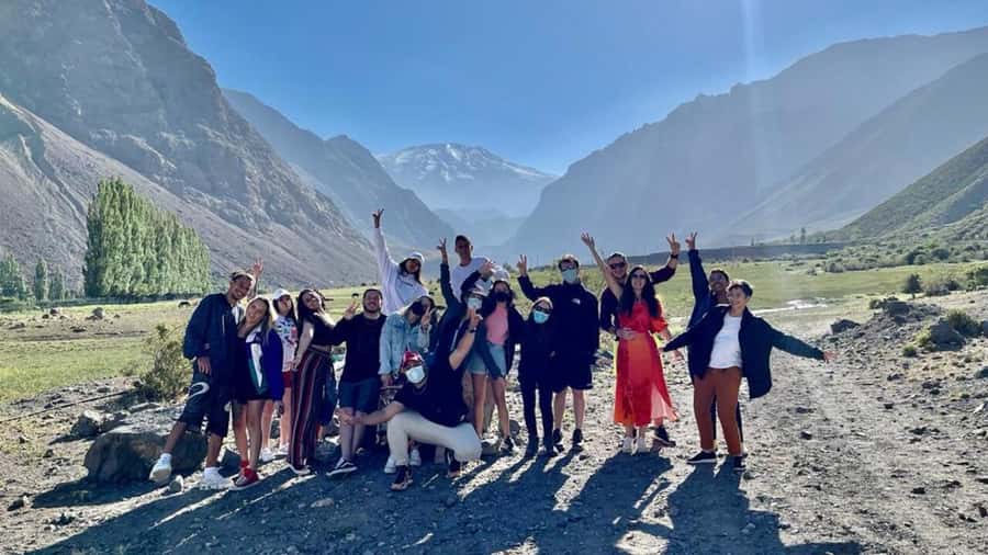 Santiago: Cajon del Maipo Termas Colina Trip - Your guide experience: folktales, photos, and multilingual help