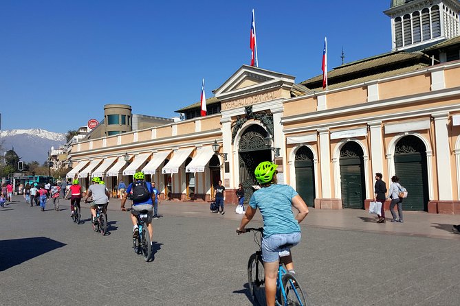 Santiago Center Cultural Bike Tour - Your Bike, Helmet, and Gloves: Small Comforts That Matter