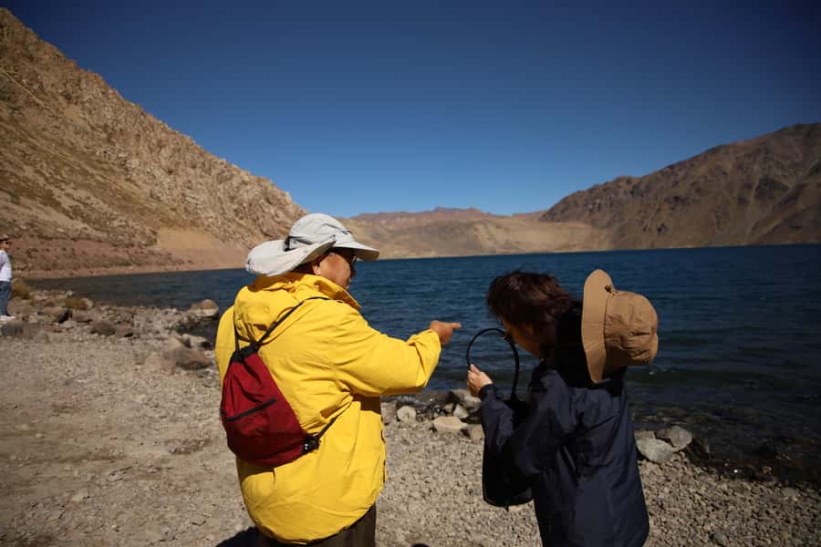 Santiago: Full day Embalse del Yeso, Casa de Chocolate, picnic & Hot Springs - Key highlights you should care about