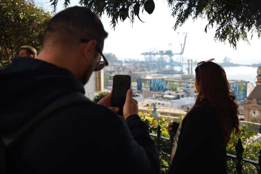 Santiago: Full day excursion in Viña del Mar and Valparaíso - Reñaca Beach Break: Lunch on Your Own, Time to Breathe