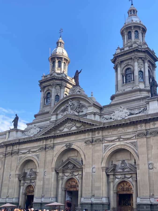 Santiago: Guided City Tour through the historic center of Santiago - Key highlights worth your attention