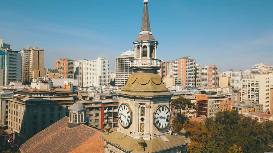 Santiago: Guided Full-Day Walking Tour with a Chilean Lunch - Cerro San Cristobal by cable car: the viewpoint payoff