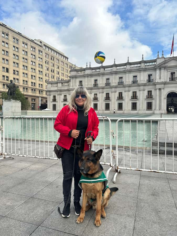 Santiago: Guided Walking Tour through the Historic Center - Starting at San Francisco Church, then settling into Old Santiago
