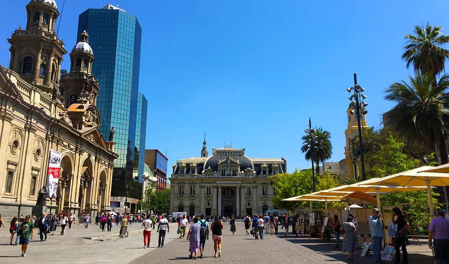 Santiago Half-Day Walking Tour with Hotel Pick up & Brunch - Downtown walking: why the guided stops matter more than the list of sights