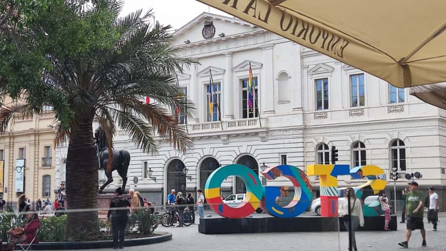 Santiago: Highlights Private City Tour - Plaza de Armas and the city center orientation you will use later