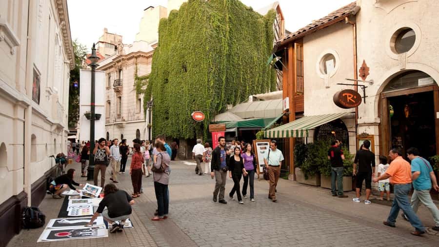 Santiago: Highlights Private City Tour - Food time with Chilean classics, even when meals are not included