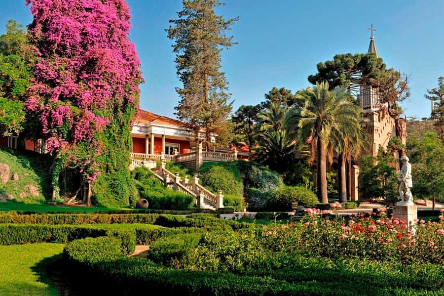 Santiago: Main Chilean Wineries Private Half-Day Tours - What “Tasting Included” Really Means on a 5-Hour Plan