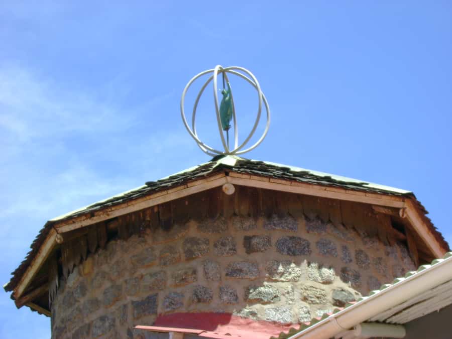 Santiago: Private Pomaire, Isla Negra, and Pablo Neruda Tour - Key points at a glance