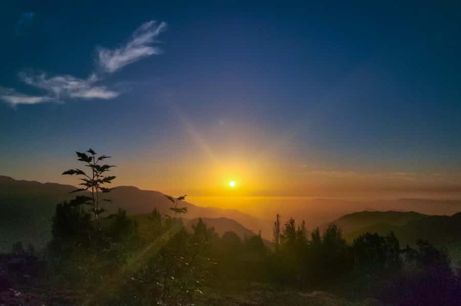 Sunset over the Andes Mountains - The Drive to Nearly 3,000 Meters: Photo Stops That Actually Matter