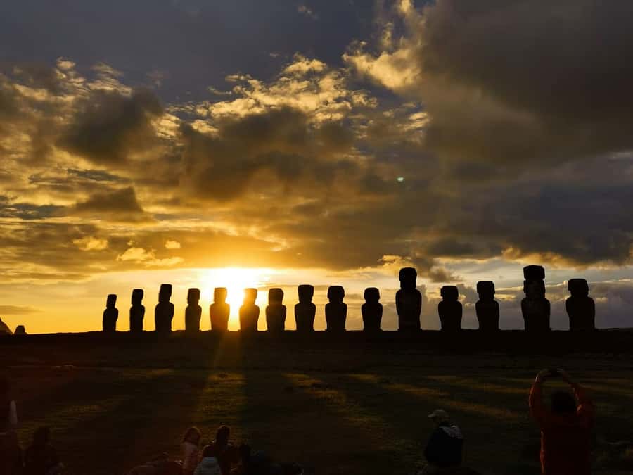 Tongariki Sunrise: Half Day Private Tour - Transport in a private vehicle, and what that buys you at dawn