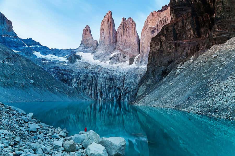 Torres del Paine Day Trip from El Calafate - Lake Nordenskjold viewpoint drive, plus Laguna de los Cisnes