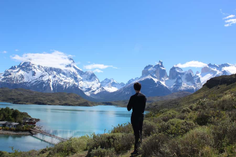 Torres del Paine Park Full-Day Tour from Puerto Natales - El Castillo Hill and Laguna Amarga: the orientation stop that makes the park click