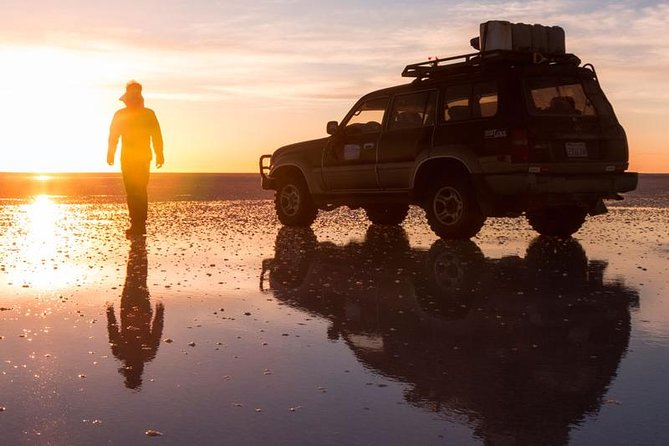Uyuni Salt Flats 4-days tour from Atacama> private room available - Day 1 In Eduardo Avaroa: Lagoons, Hot Springs, and Laguna Colorada