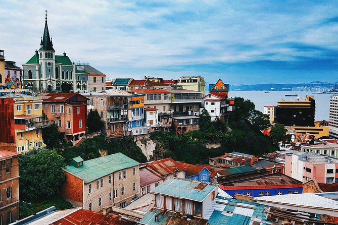 Valparaiso & Casablanca : Wine, Gastronomy and Living Culture - La Sebastiana and Pablo Neruda, a short stop that signals the vibe
