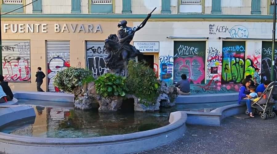 Valparaiso : Must-See Sites Walking Tour With A Guide - Key highlights to notice before you go