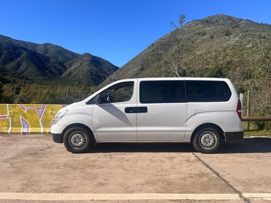 Valparaíso to Casablanca: wine tour with premium tasting and transportation - Premium tasting: how to get the most out of 45 minutes