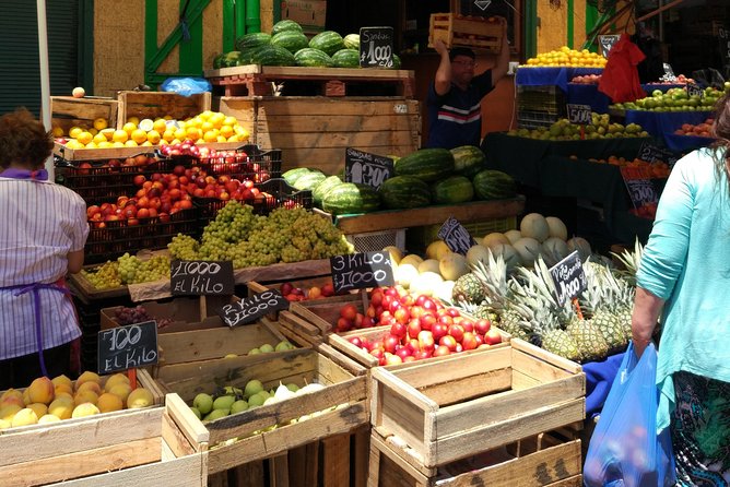 Valpo in 1 day: Authentic + Famous! Semi-private walking tour & public transport - Mercado El Cardonal: crowded downtown life and the smell of cooking